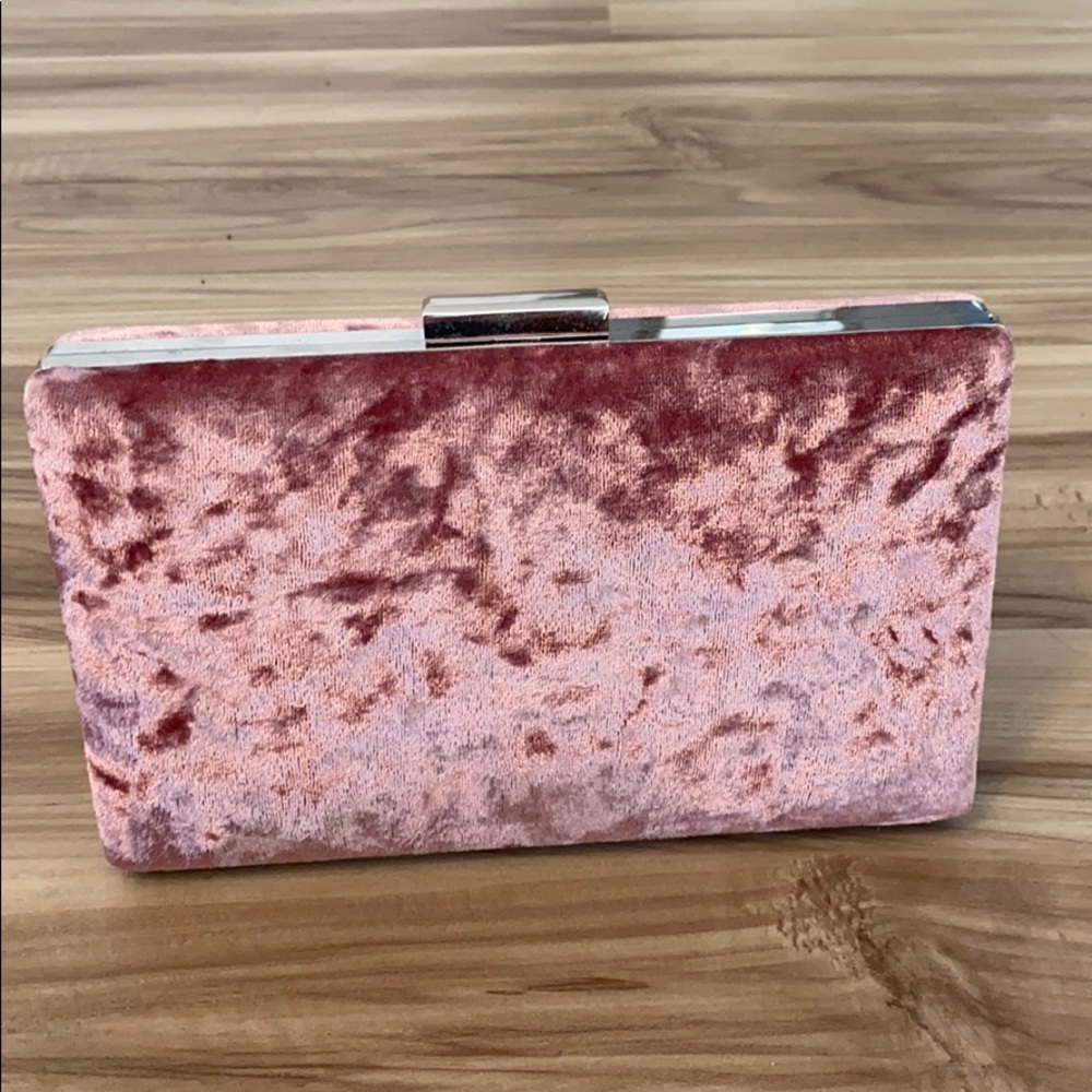 Glint Pink Velvet Clutch with Chain Strap